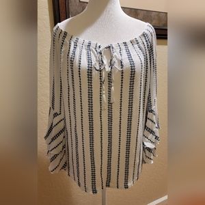 % Solitaire Off-Shoulder Top - Size L